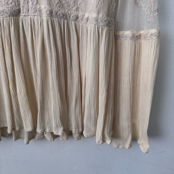 American Eagle cream lace boho blouse Size Small - Picture 3 of 7